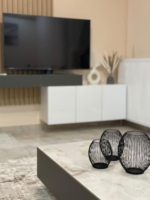 The Modern Apartment Салоники Экстерьер фото