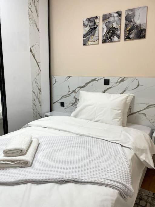 The Modern Apartment Салоники Экстерьер фото