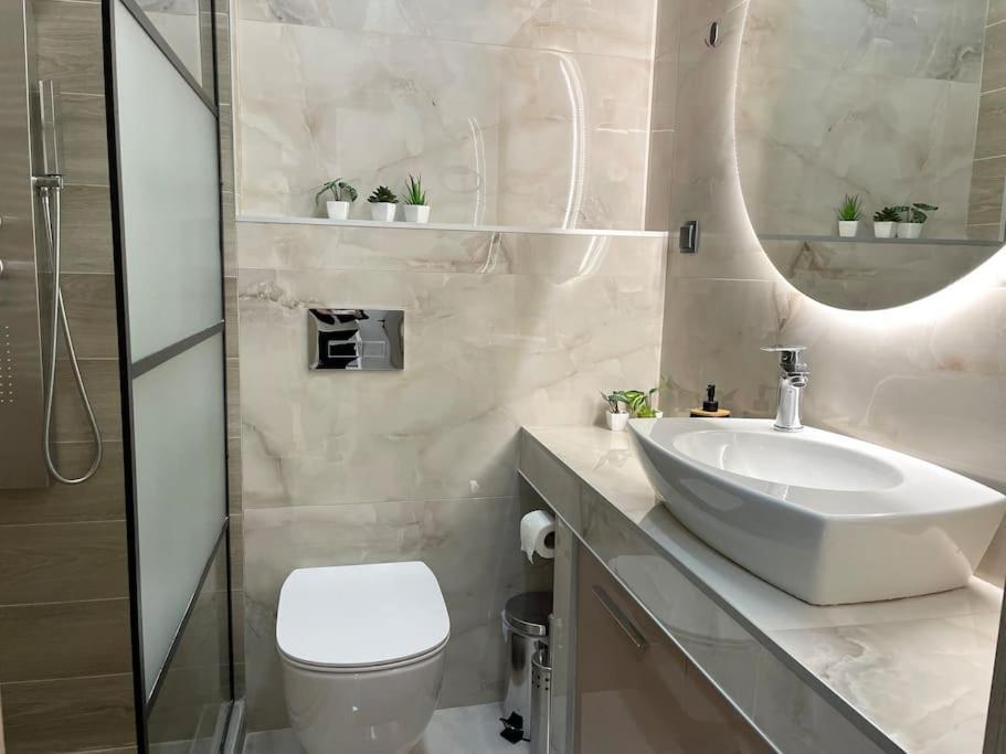 The Modern Apartment Салоники Экстерьер фото